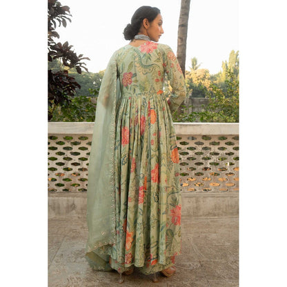 Paulmi & Harsh Women Green Chiniya Silk V-Neck Kurta with Pants and Dupatta