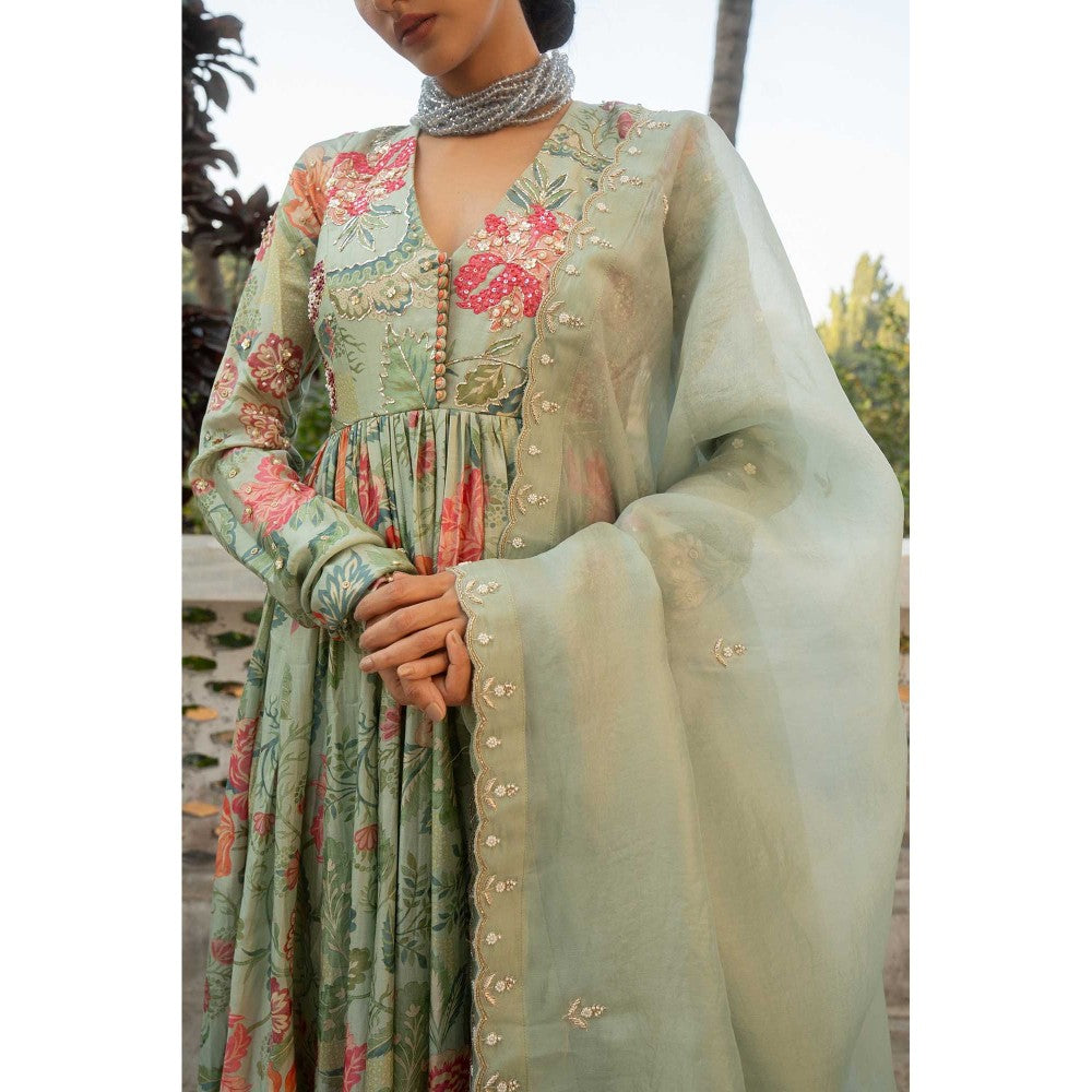 Paulmi & Harsh Women Green Chiniya Silk V-Neck Kurta with Pants and Dupatta