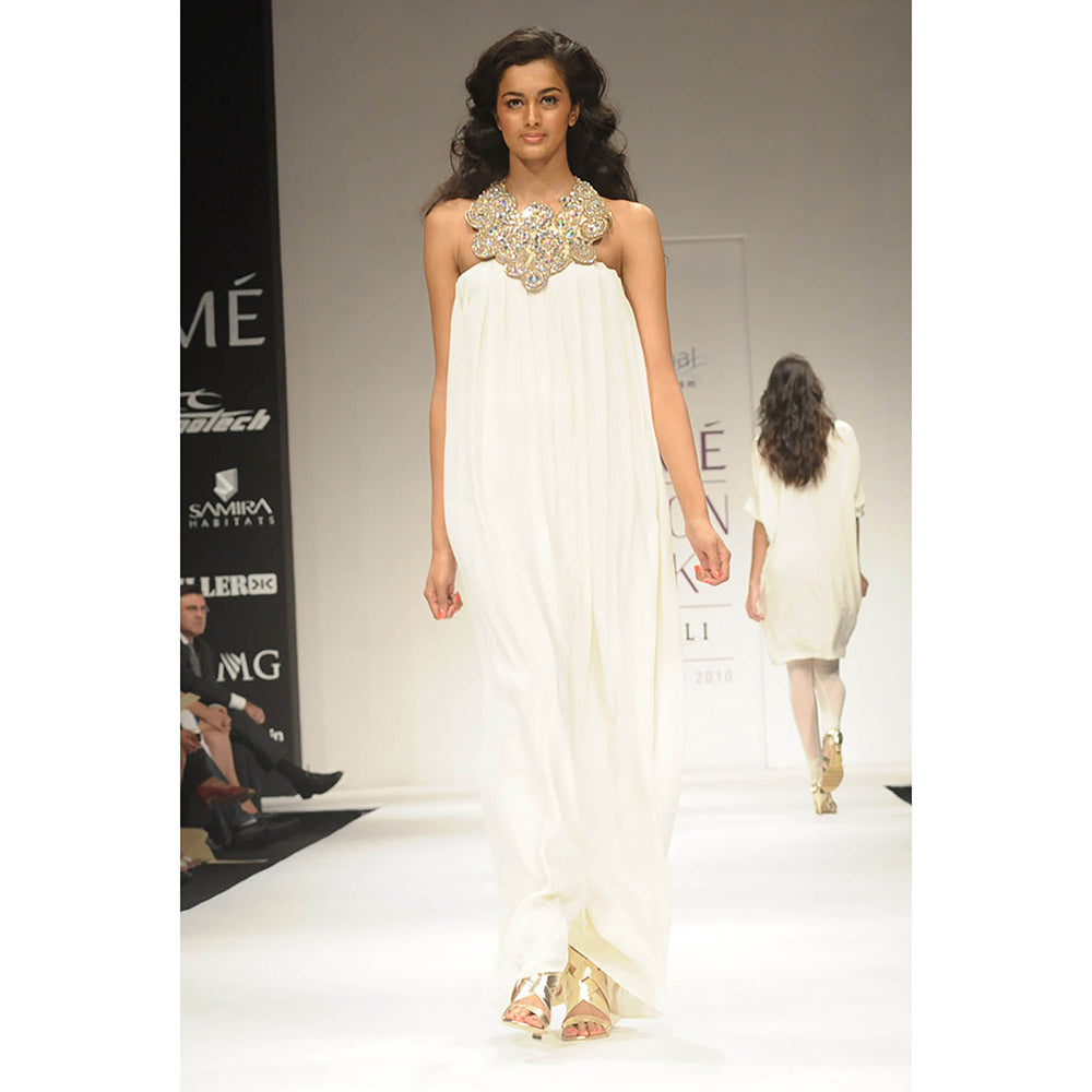 Payal Singhal Mia White Strapless Maxi Dress with Necklace (Set of 2)