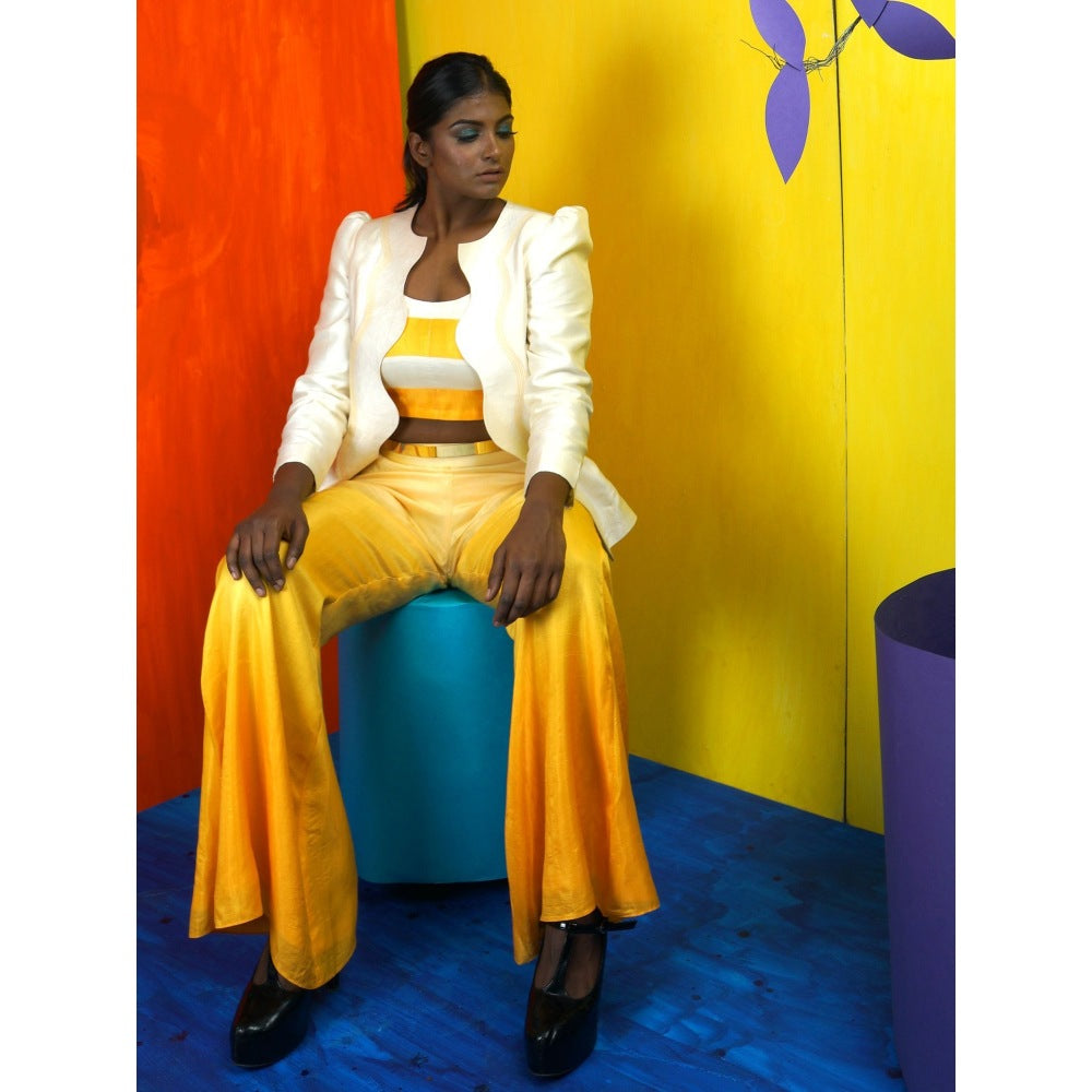 Payal Dawar Off White Bold Curves Co-Ord (Set of 3)