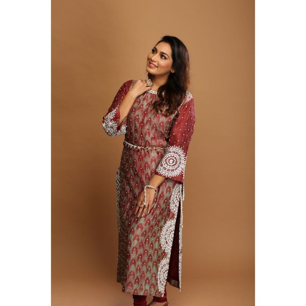Payal Dawar Maroon Shibori Fusion Kurta with Churidar and Belt (Set of 3)