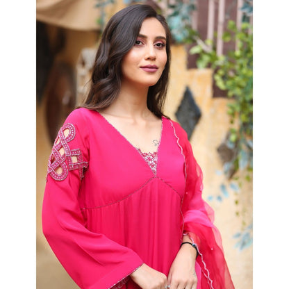Payal Dawar Pink Nargis Kurta with Salwar and Dupatta (Set of 3)