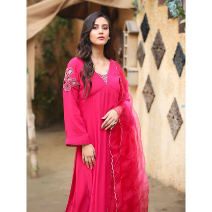 Payal Dawar Pink Nargis Kurta with Salwar and Dupatta (Set of 3)