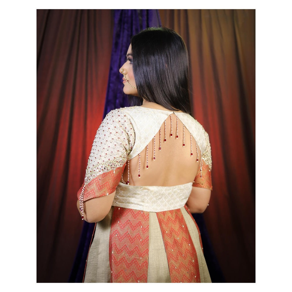 Payal Dawar Deewani Mastani Embellished Kurta and Lehenga (Set of 2)