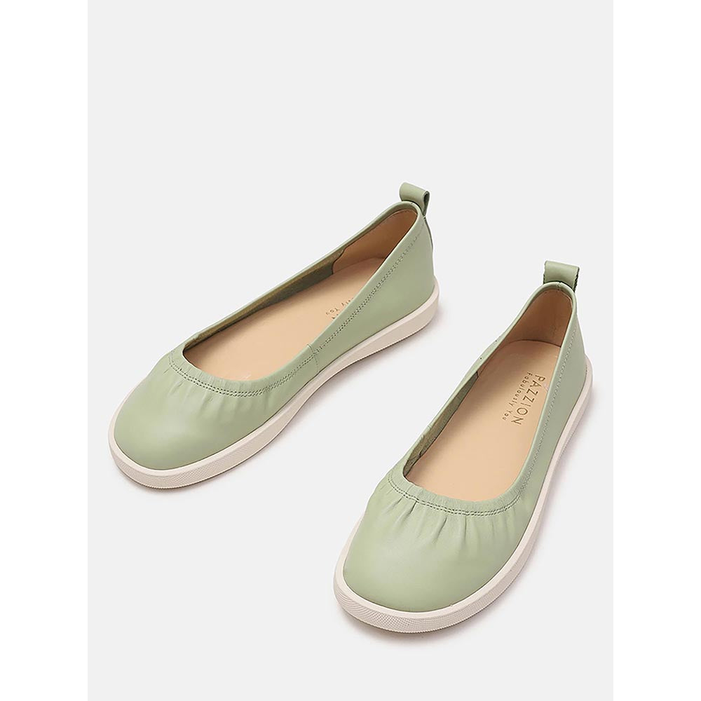 PAZZION Women's Green Tammy Ruched Round-Toe Ballerina
