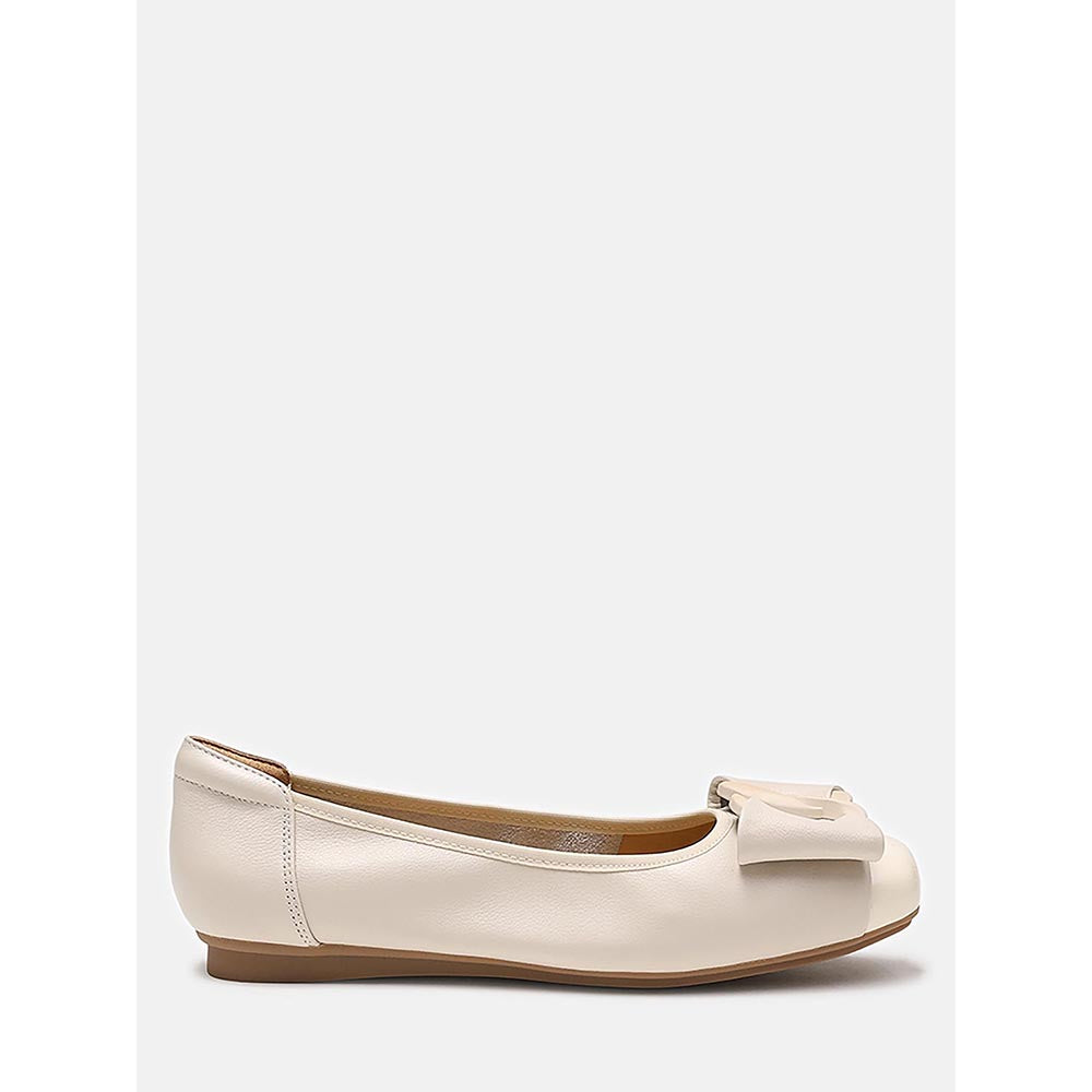PAZZION Women's Beige Jan Buckle Bow Square Toe Ballerina