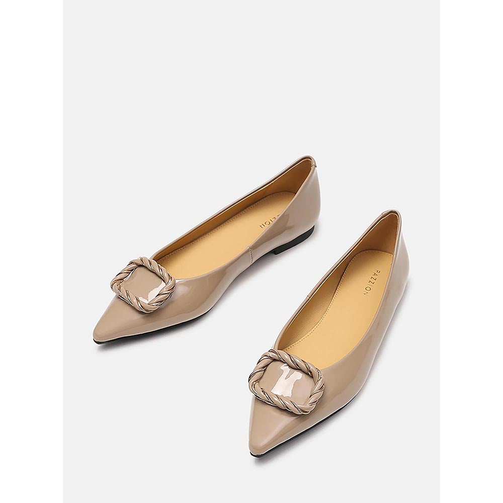 PAZZION Women's Brown Jan Buckle Bow Ballerina