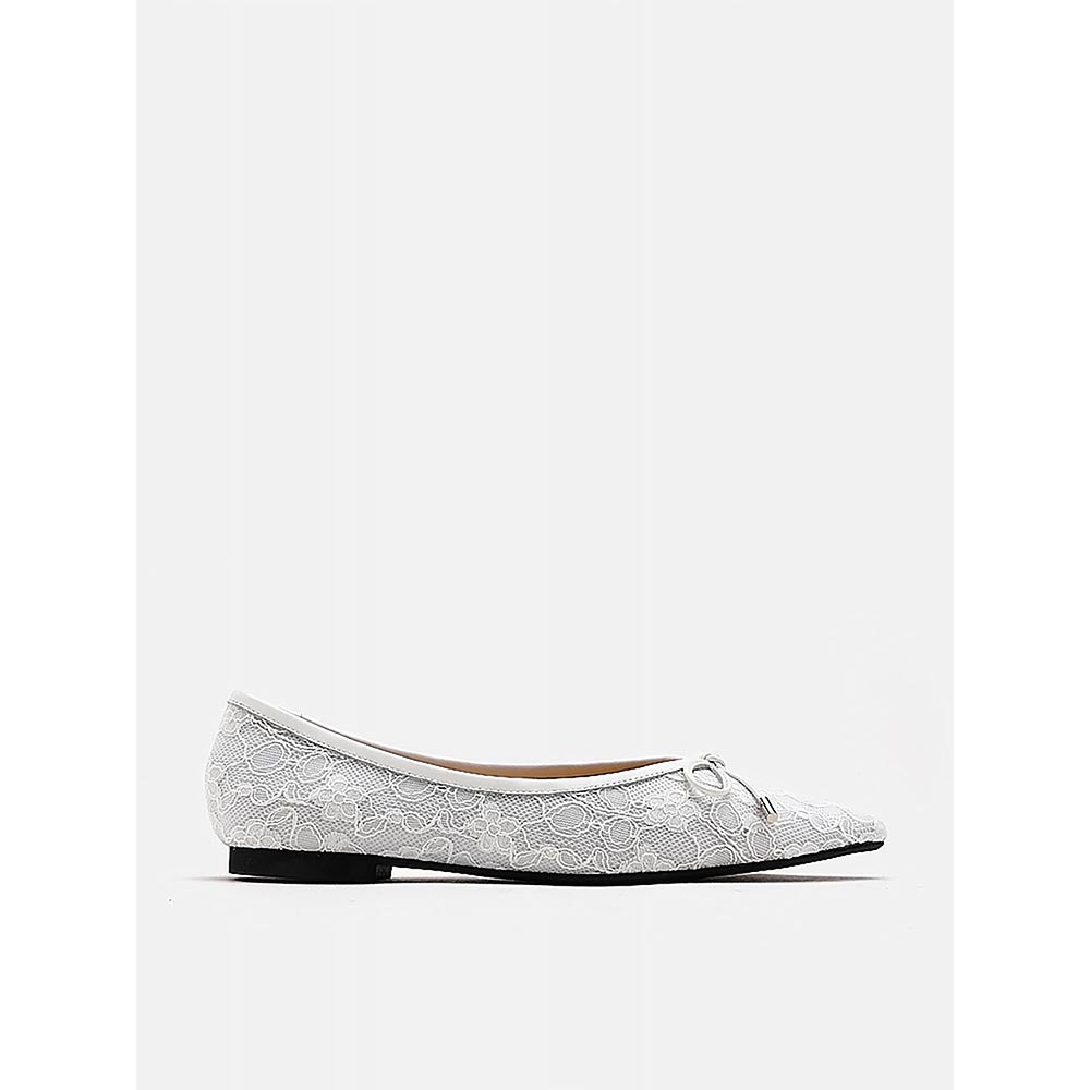 PAZZION Women's White Ariella Lace Ballerina