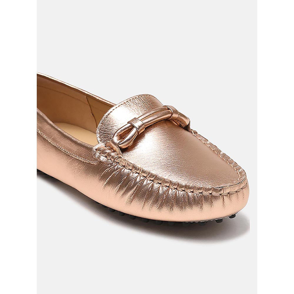 PAZZION Women's Beige Eve Metallic Loafers