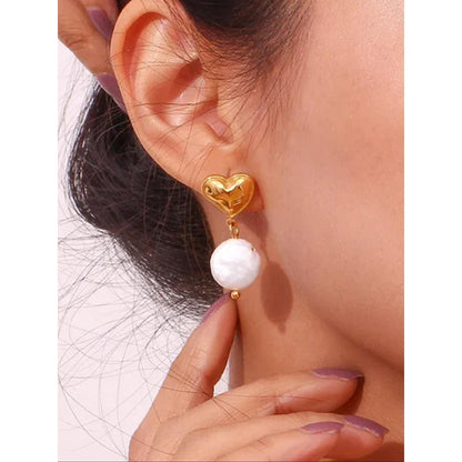 Peachy Accessories Heart Pearl Drop Earrings 18K Gold Plated