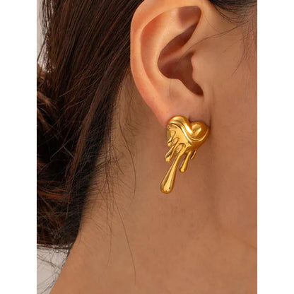 Peachy Accessories Classic Drippy Heart Earrings 18K Gold Plated
