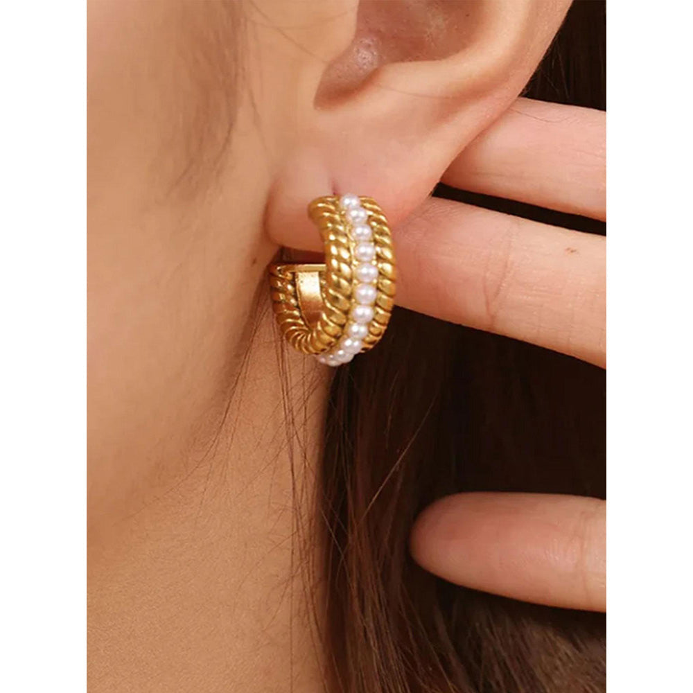 Peachy Accessories Elegant Cinderella Pearl Earrings 18K Gold Plated