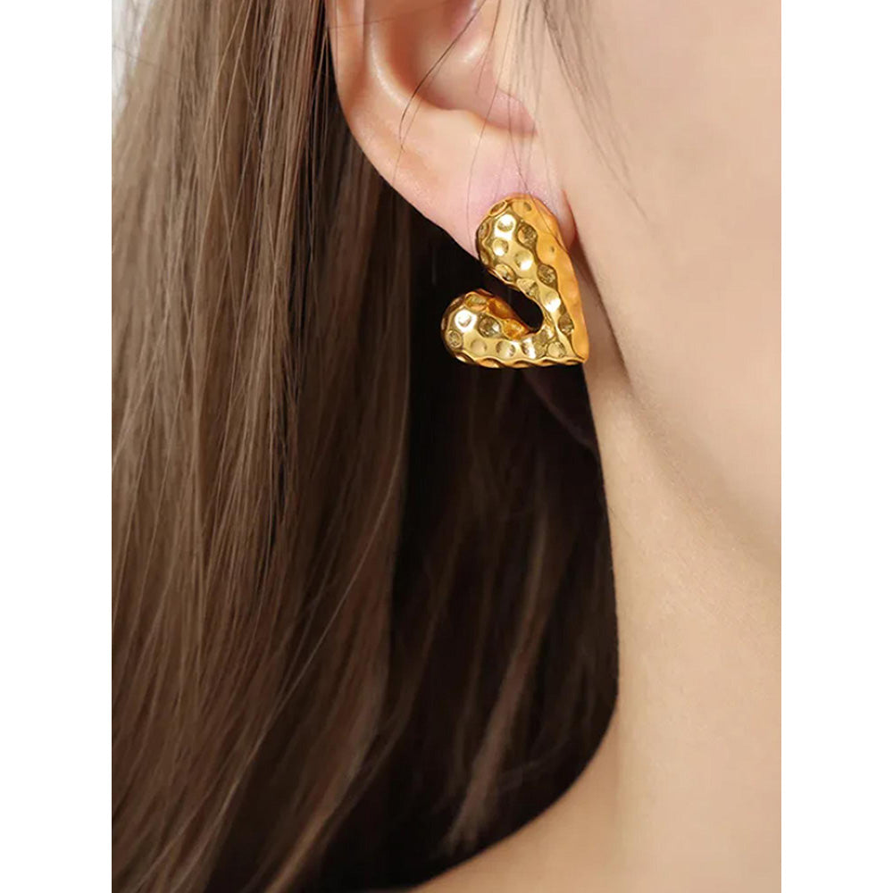 Peachy Accessories Chunky Gold Heart Drop Earrings