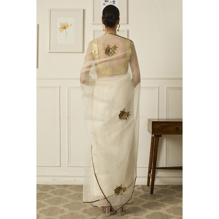 PEELI DORI Off White Paro Saree with Stitched Blouse