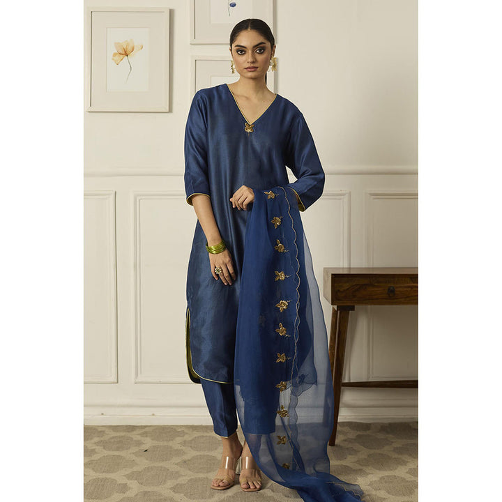 PEELI DORI Blue Rose Kurta with Pant and Dupatta (Set of 3)