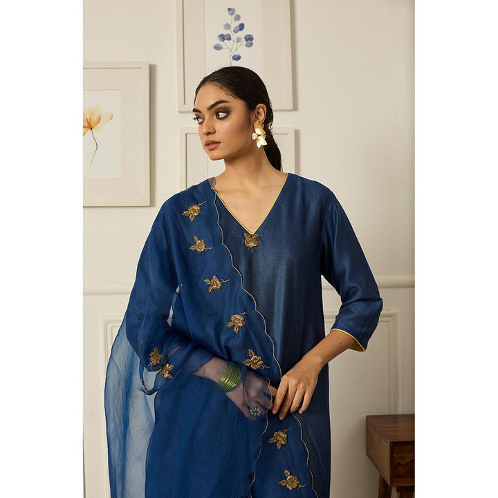 PEELI DORI Blue Rose Kurta with Pant and Dupatta (Set of 3)