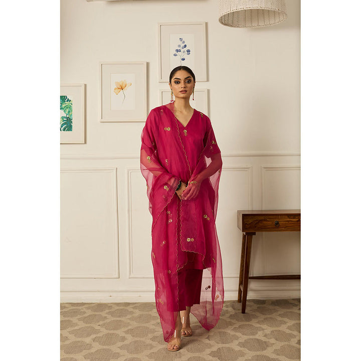 PEELI DORI Pink Iris Kurta with Pant and Dupatta (Set of 3)