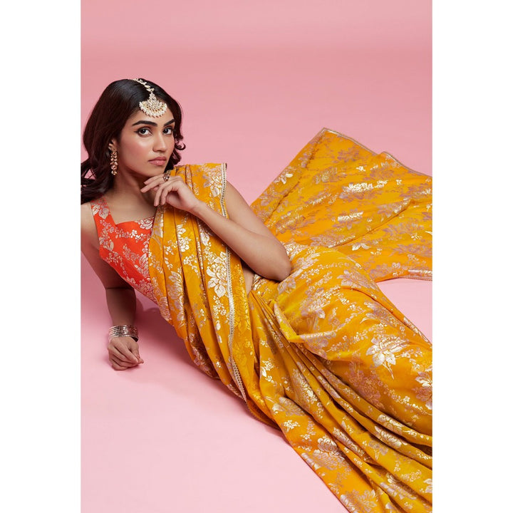 PHATAKAA Mustard Contrast Barfi Saree With Stitched Blouse