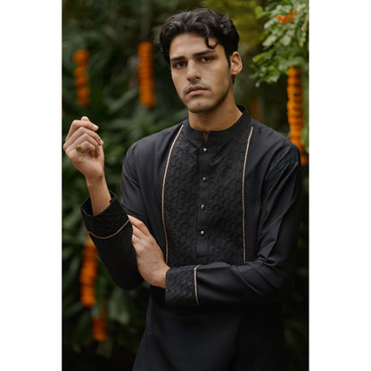 Philocaly Men Aurum Black Silk Blend Mandarin Neck Lace Work Kurta
