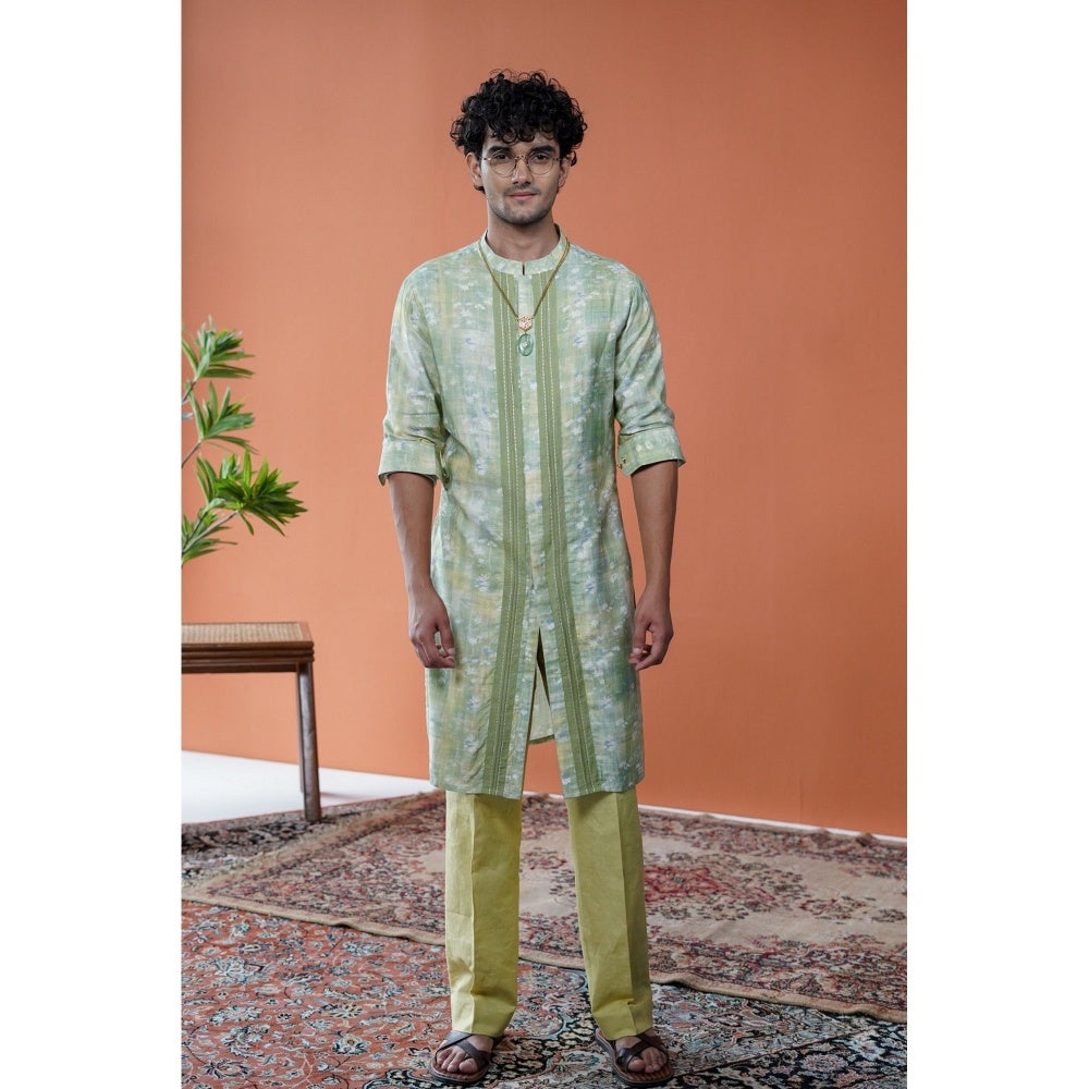 Philocaly Men Vasanta Green Cotton Blend Mandarin Neck Thread Work Kurta