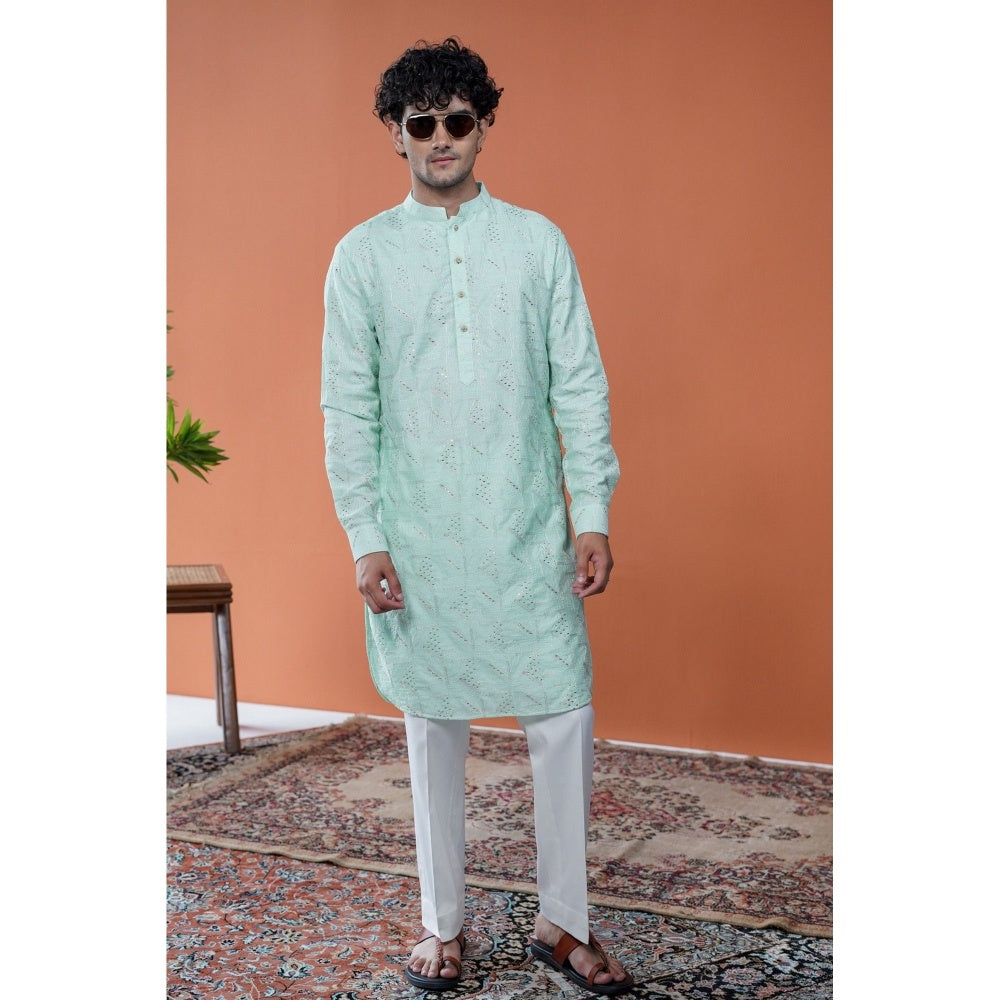 Philocaly Men Taazgi Green Silk Blend Mandarin Neck Thread Work Kurta