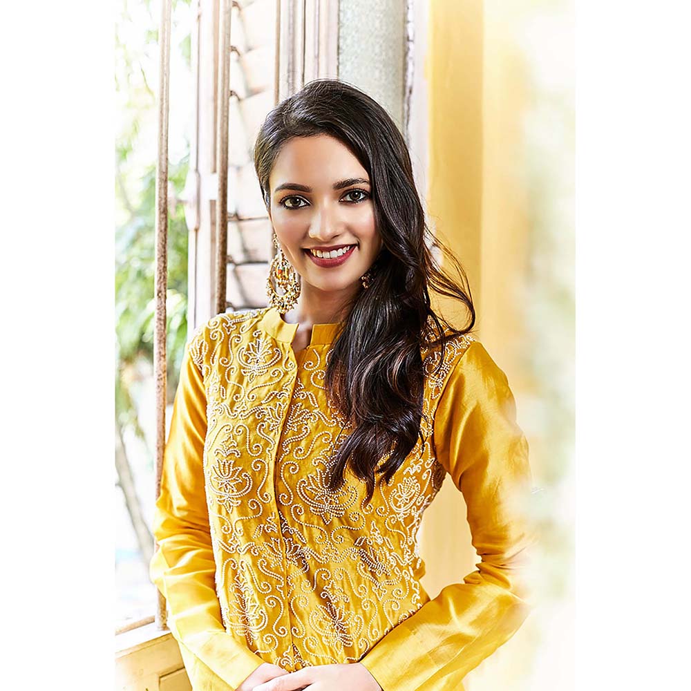 PINK CITY BY SARIKA Silk Chanderi Asymmetrical Kurta with Pant Pearl Lotus Jaal (Set of 2)