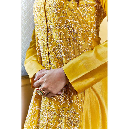 PINK CITY BY SARIKA Silk Chanderi Asymmetrical Kurta with Pant Pearl Lotus Jaal (Set of 2)