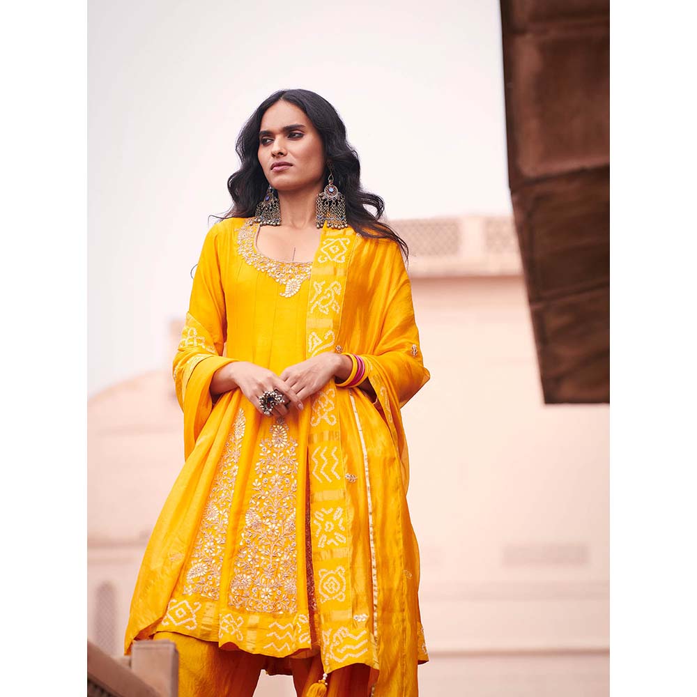 PINK CITY BY SARIKA Gharchola Patiala Kurta with Salwar and Dupatta (Set of 3)