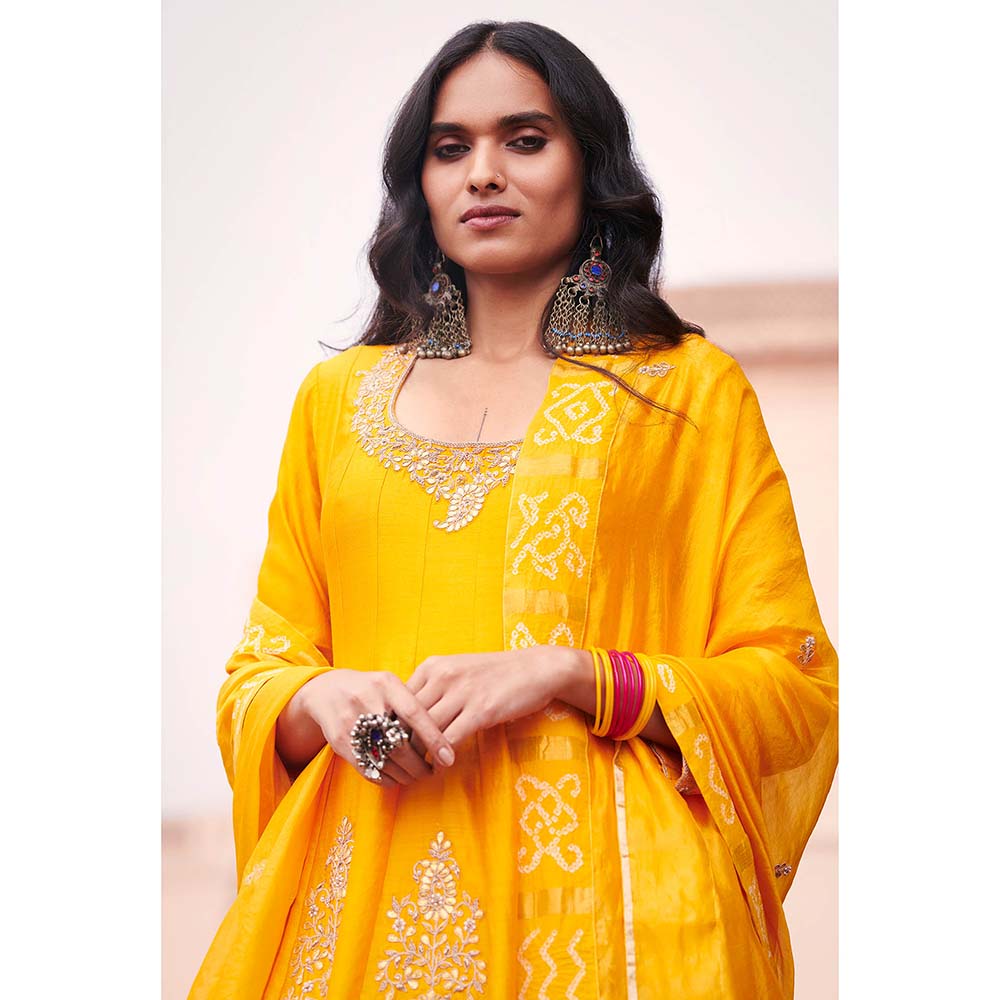 PINK CITY BY SARIKA Gharchola Patiala Kurta with Salwar and Dupatta (Set of 3)