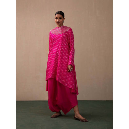 PINK CITY BY SARIKA Bandhni Kurta with Dhoti Mirror and Pearl Collar (Set of 2)
