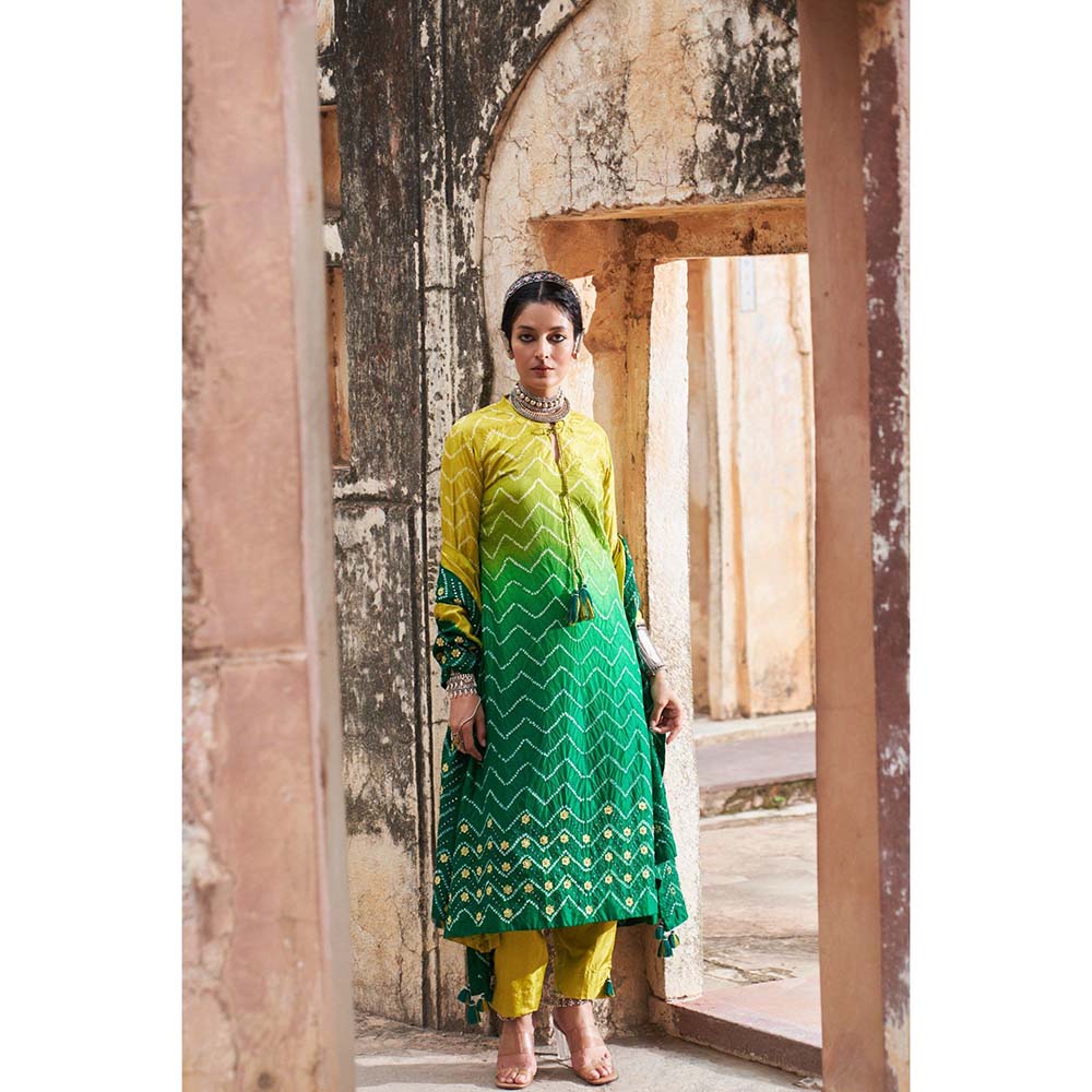 PINK CITY BY SARIKA Women's Jodha Shaded Bandhani Kurta with Pant and Dupatta (Set of 3)