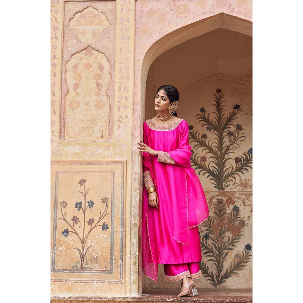 PINK CITY BY SARIKA Women's Rani Embroidered Kurta with Pant and Dupatta (Set of 3)