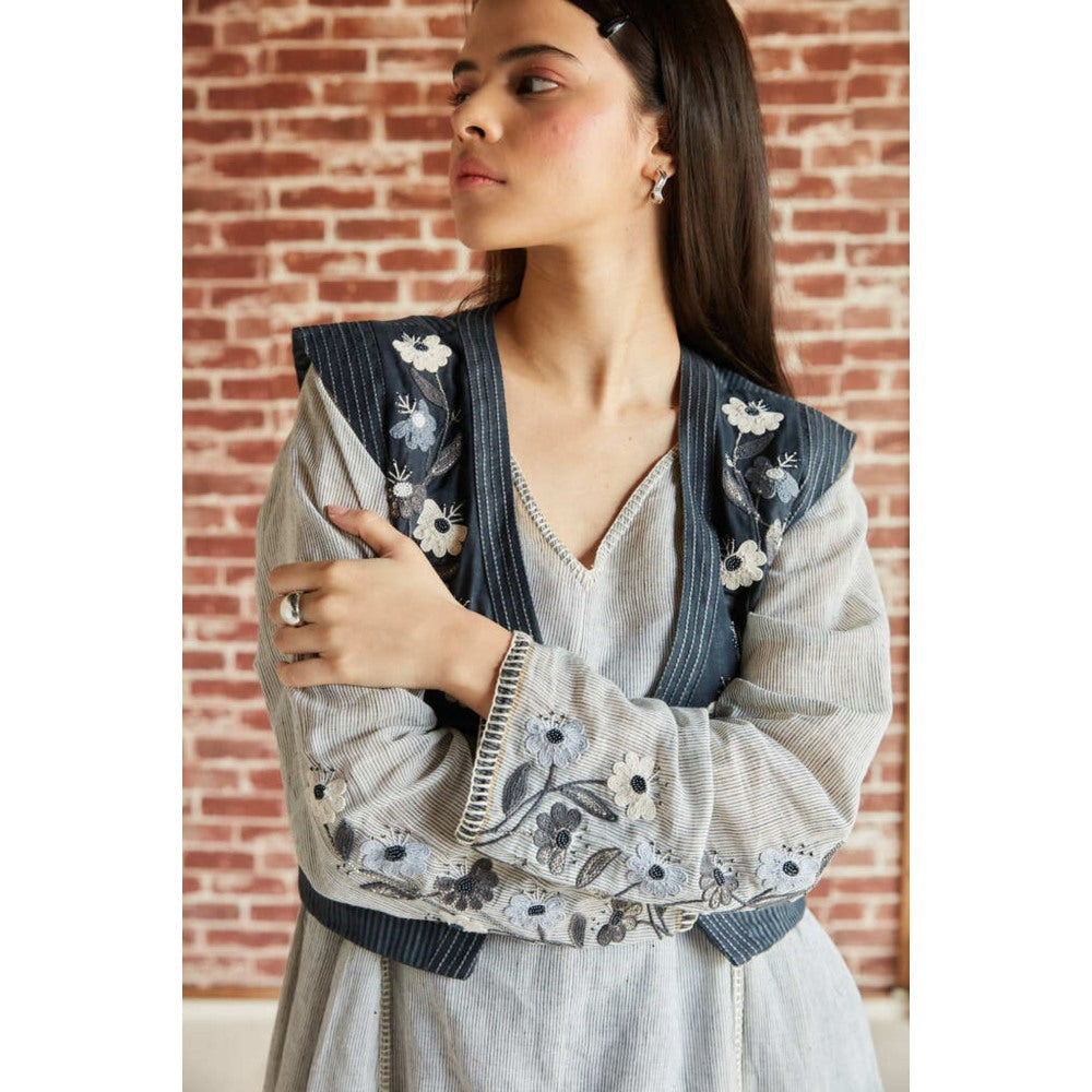 Pinnacle By Shruti Sancheti Grey Cotton Embroidered Kurta with Black Pant (Set of 2)