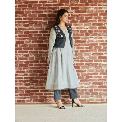 Pinnacle By Shruti Sancheti Grey Cotton Embroidered Kurta with Black Pant (Set of 2)