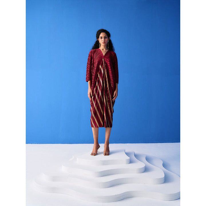 Pleats by Aruni Maroon Two Tone Metallic Kaftan Style Dress