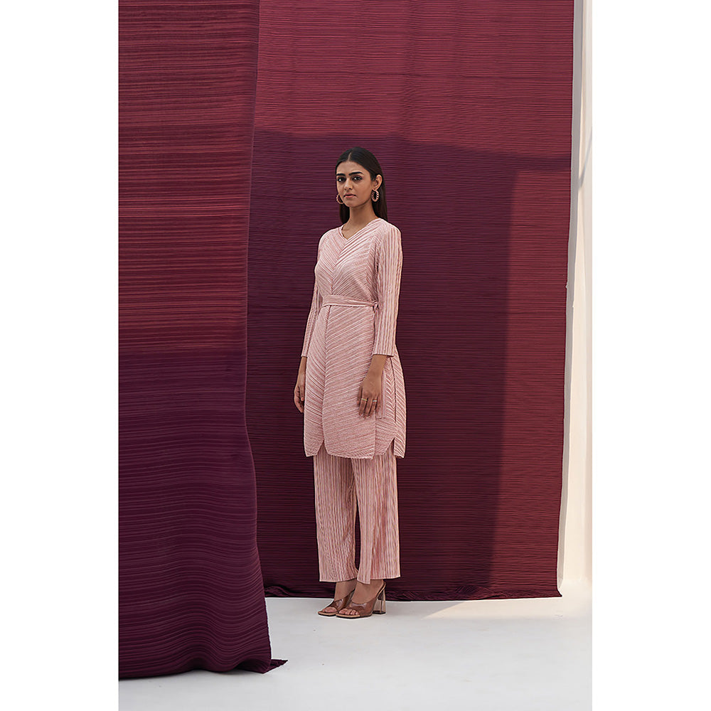 Pleats by Aruni Pink Metallic Long V Neck Top and Pant with Belt Co-Ord (Set of 3)