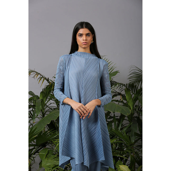 Pleats by Aruni Powder Blue Crushed Sleeves Kurti and Pant (Set of 2)