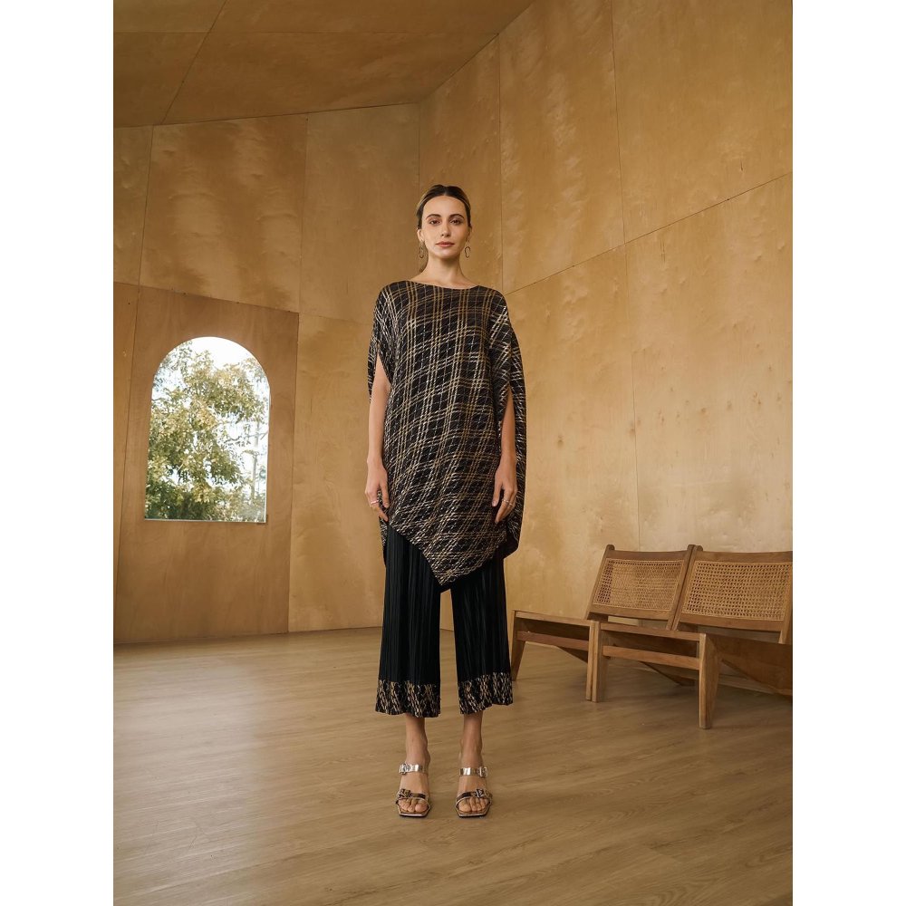 Pleats by Aruni Black Top with Pant (Set of 2)