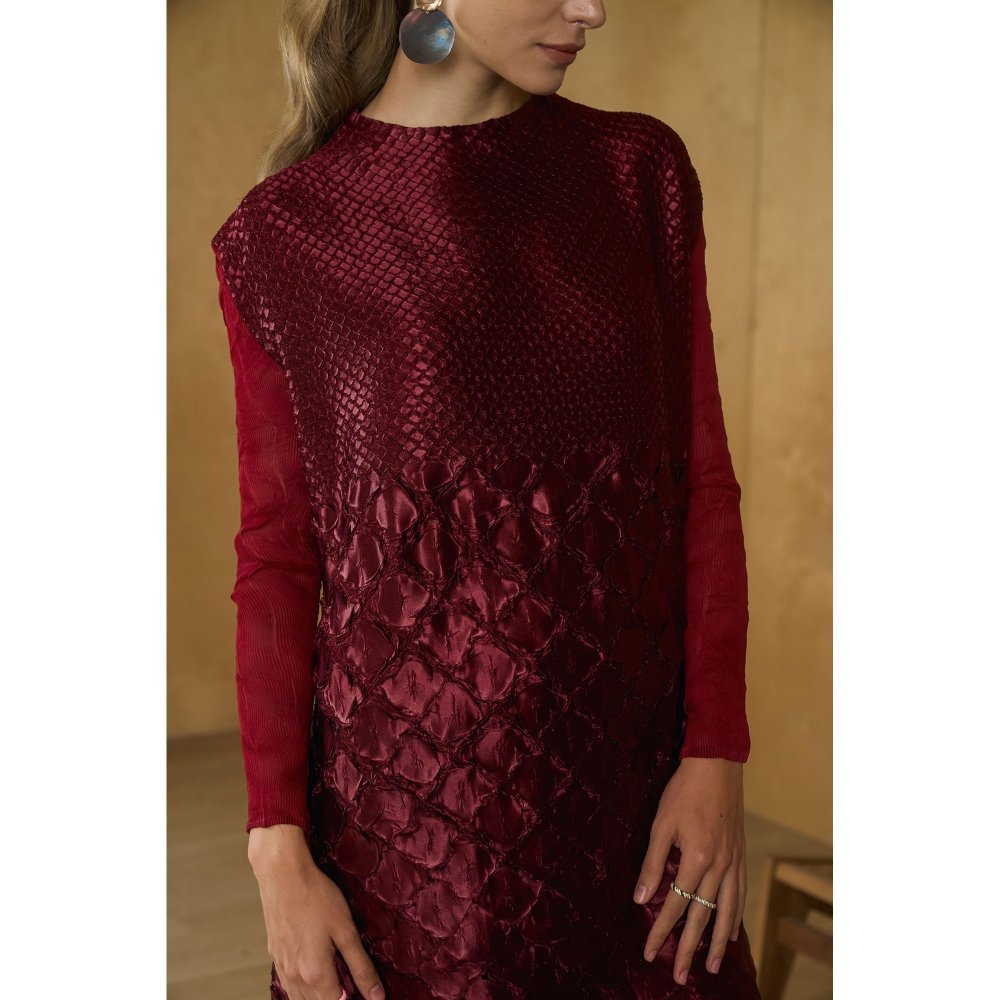 Pleats by Aruni Maroon Mermaid Textured Dress