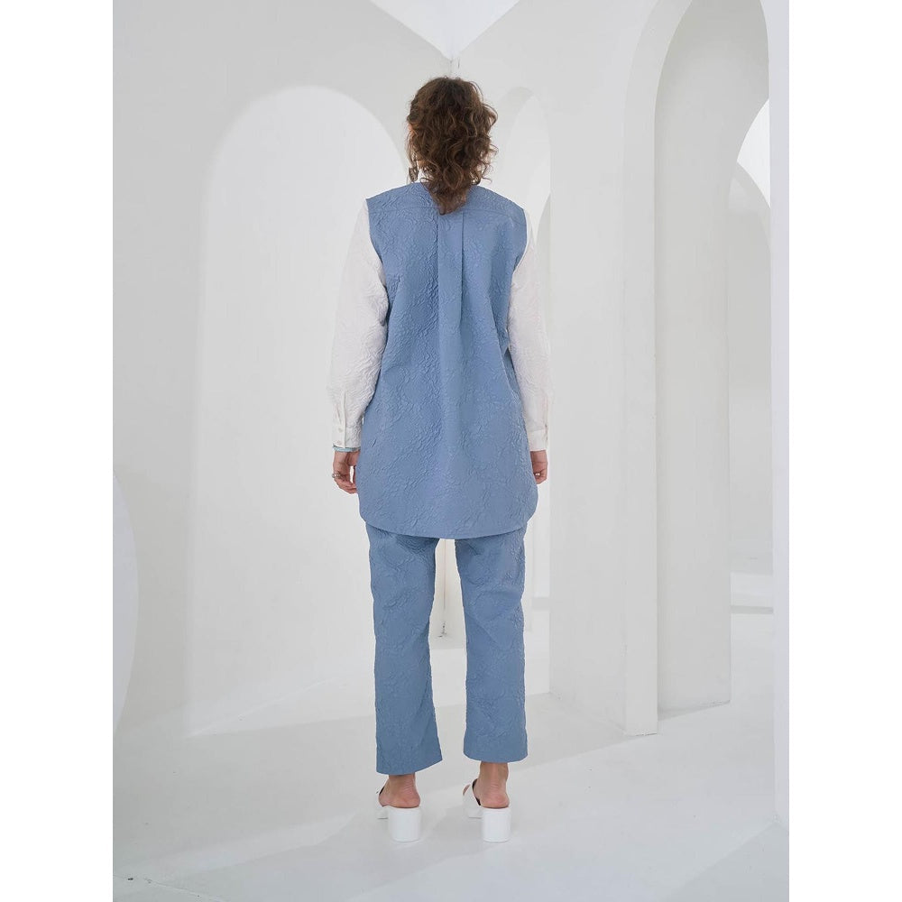 Pleats by Aruni White Colo Block Crushed Co-Ord (Set of 2)