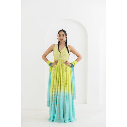 POOJA RAJGARHIA GUPTA Champa Anarkali Kurta with Dupatta (Set of 2)