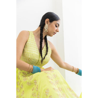 POOJA RAJGARHIA GUPTA Champa Anarkali Kurta with Dupatta (Set of 2)