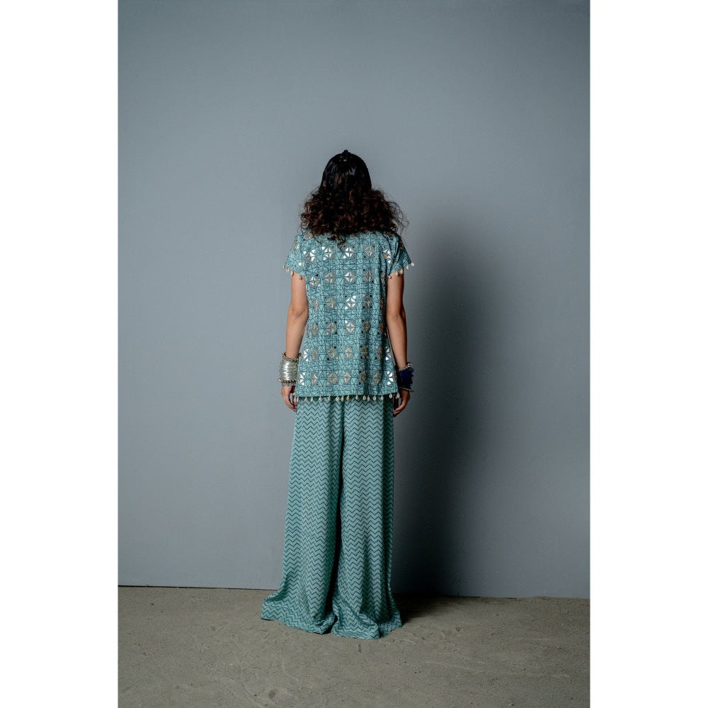 POOJA RAJGARHIA GUPTA Nerfetiti Jumpsuit with Jacket (Set of 2)