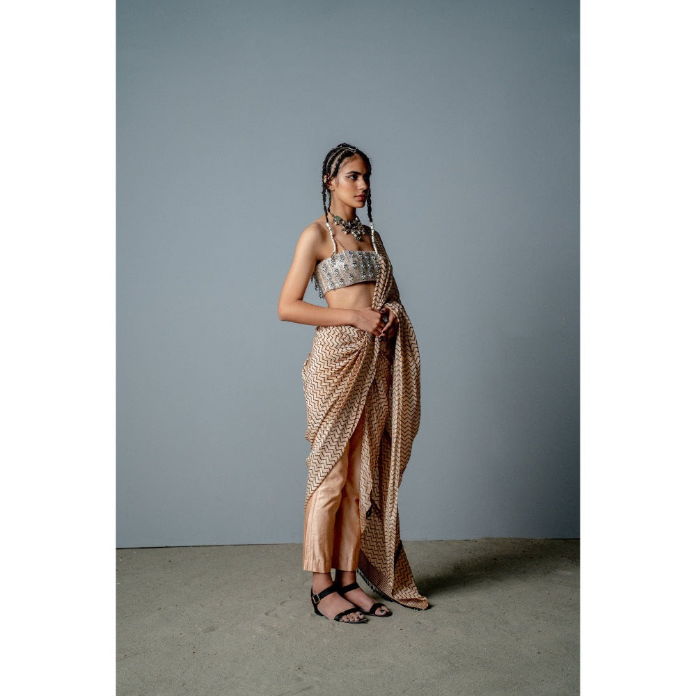 POOJA RAJGARHIA GUPTA The Zenobia Drape Saree with Attached Pant and with Stitched Blouse
