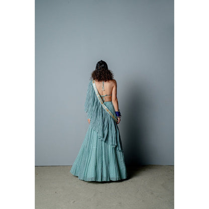 POOJA RAJGARHIA GUPTA The Nandi Gather Lehenga (Set of 3)