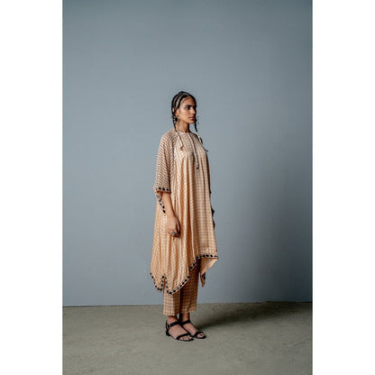 POOJA RAJGARHIA GUPTA Zenobia Kaftan Co-Ord (Set of 2)