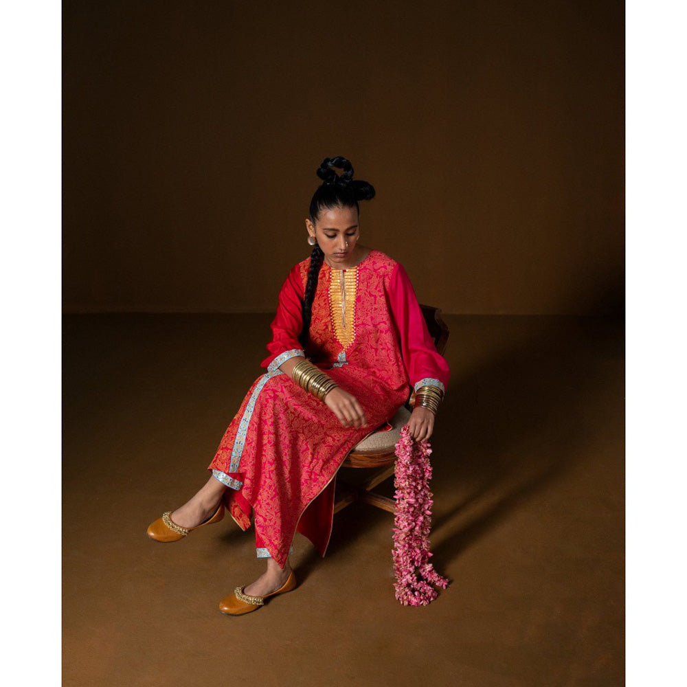 POOJA RAJGARHIA GUPTA Anardana Kurta with Pant (Set of 2)