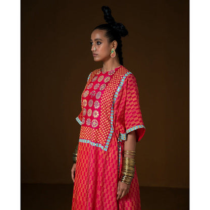 POOJA RAJGARHIA GUPTA Anardana Kaftan (Set of 2)