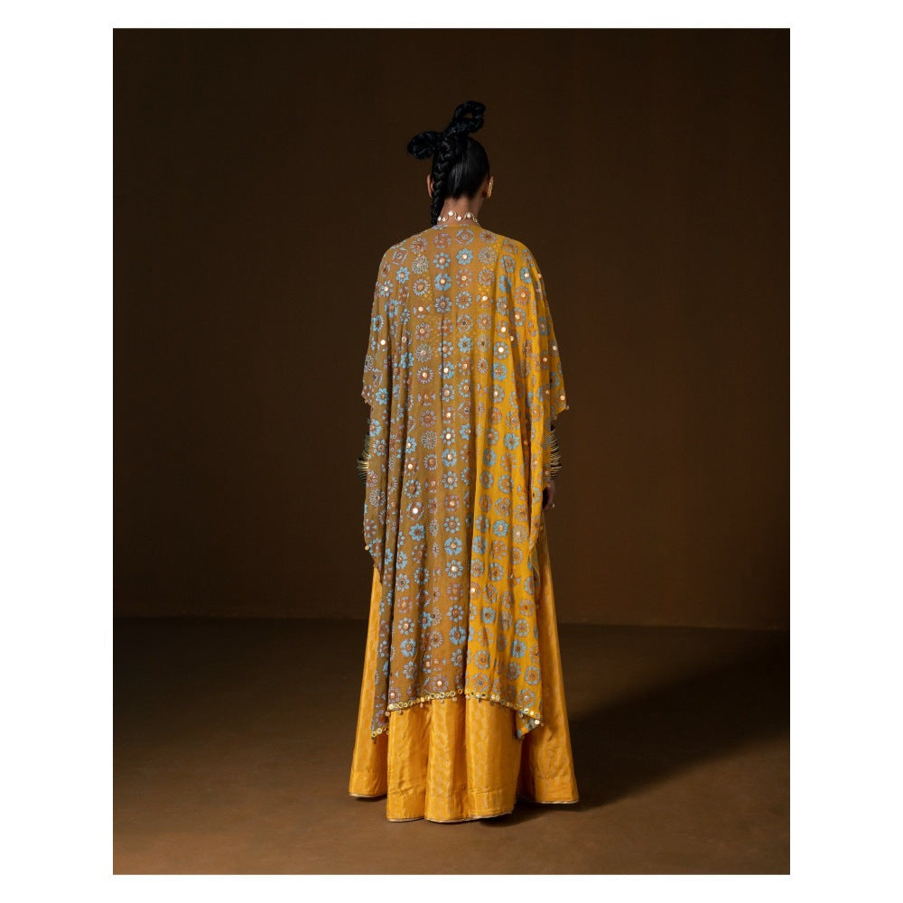 POOJA RAJGARHIA GUPTA Kesar Sharara (Set of 3)