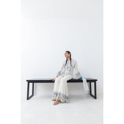 POOJA RAJGARHIA GUPTA Raat Rani Sharara with Kurti and Dupatta (Set of 3)